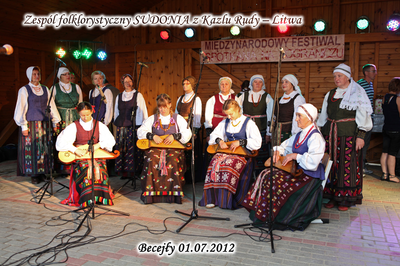 festyn_16.jpg - Spotkanie na pograniczu w BecejÅach 2012