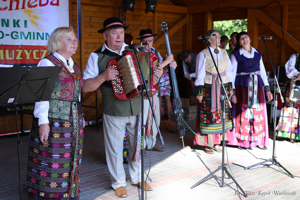 Dożynki w Becejłach
2015