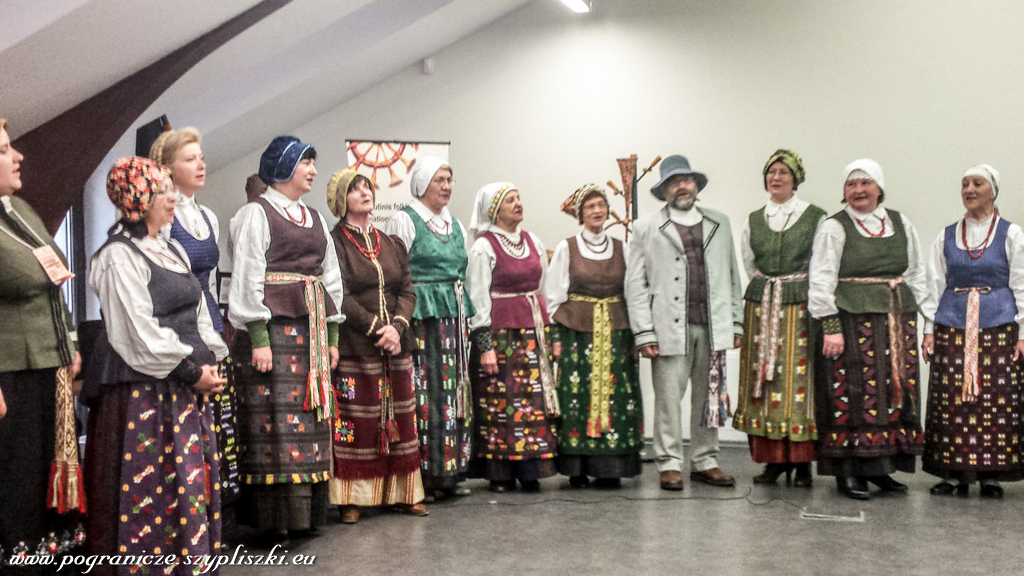 XXX Midzynarodowy
                            Festiwal Folkloru „ Atataria lamzdai” w
                            Kownie. Litwa.