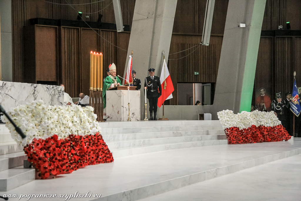 Inauguracja obchodw setnej rocznicy
                            Odzyskania Niepodlegoci Polski
                            organizowanej przez Zarzd Gwny
                            Ochotniczych Stray Poarnych w wityni
                            Opatrznoci Boej Warszawa 18 listopada
                            2018