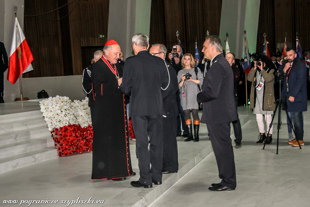 Inauguracja obchodw setnej rocznicy
                            Odzyskania Niepodlegoci Polski
                            organizowanej przez Zarzd Gwny
                            Ochotniczych Stray Poarnych w wityni
                            Opatrznoci Boej Warszawa 18 listopada
                            2018