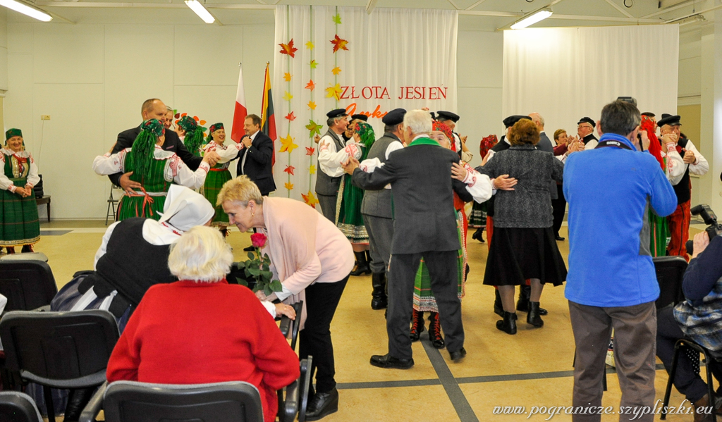 Obchody wita
                            Niepodlegoci Rzeczpospolitej Polskiej na
                            Laudzie i mudzi II Festiwalu Kultury
                            Polskiej "Zota jesie" w
                            Poniewieu Festynu "Zota jesie
                            polskiej piosenki" w Kownie Litwa 9-10
                            listopada 2019